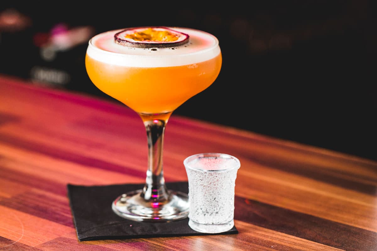 Comment Boire Un Porn Star Martini Recette Porn Star Martini - Cocktail.fr