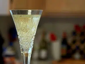 quel verre est le mieux adapté pour servir du champagne
