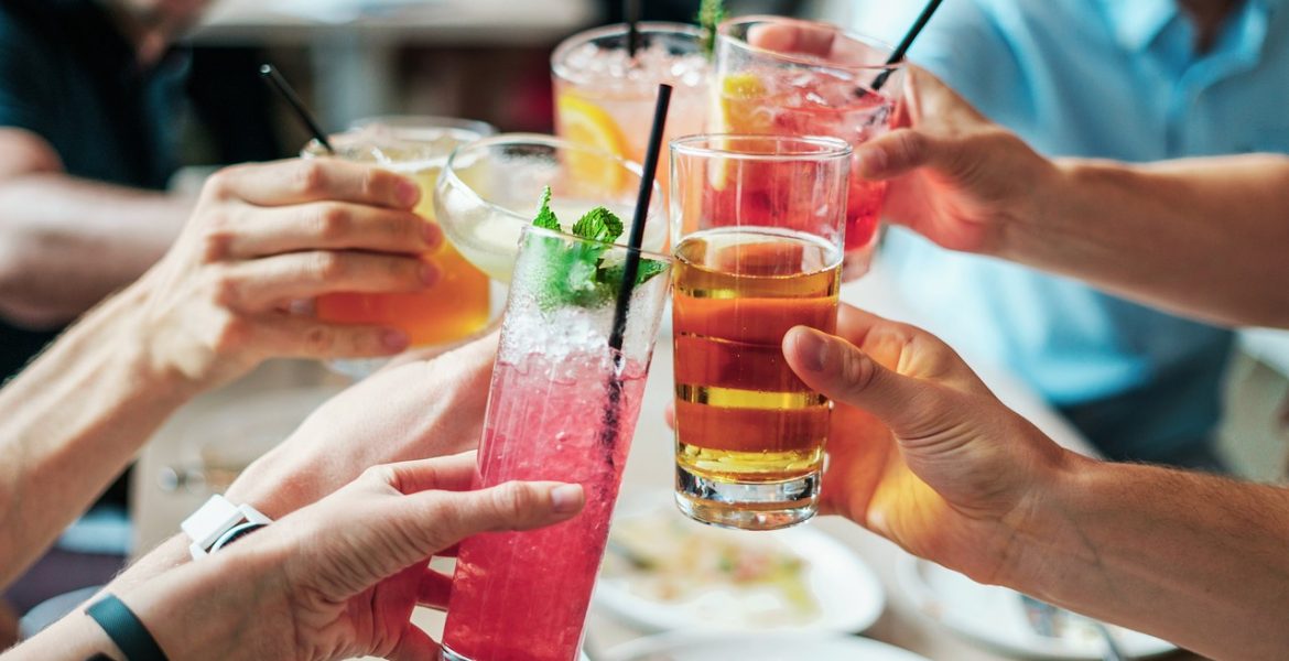 Comment S Organiser Pour Un Aperitif Dinatoire Parfait Entre Amis Cocktail Fr Comment S Organiser Pour Un Aperitif Dinatoire Parfait Entre Amis Cocktail Fr
